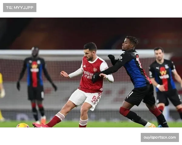 英超中下游球队防守组织改进 五后卫体系流行